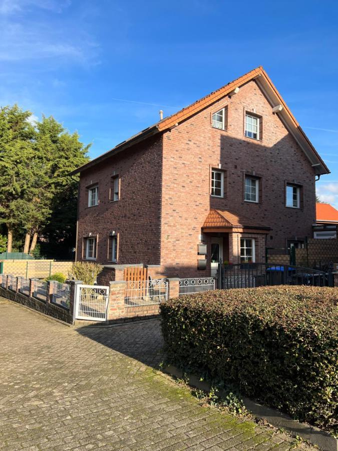 Apartment Nahe Naturschutzgebiet „Wurmtal“ 伍尔瑟伦 外观 照片
