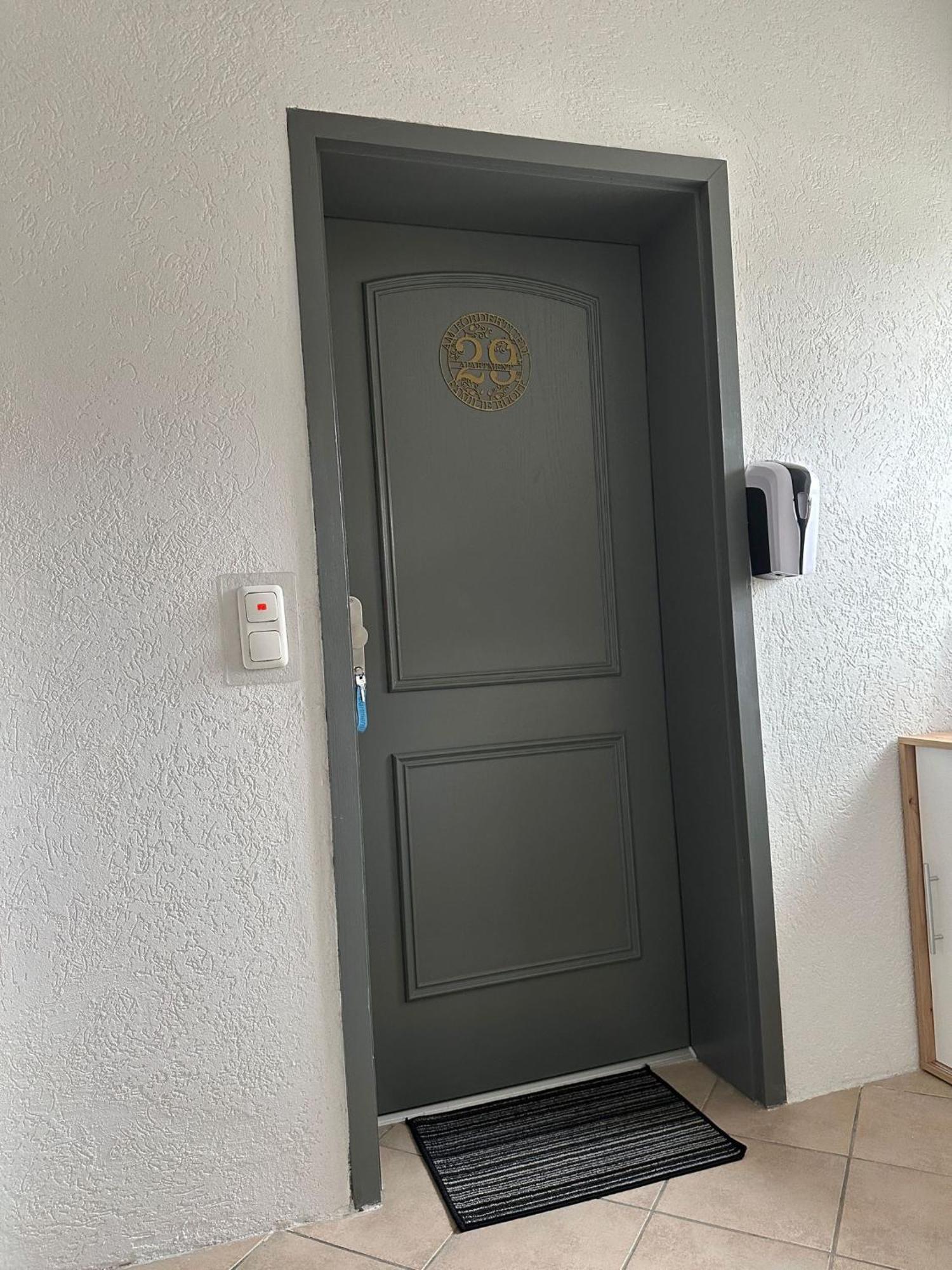 Apartment Nahe Naturschutzgebiet „Wurmtal“ 伍尔瑟伦 外观 照片